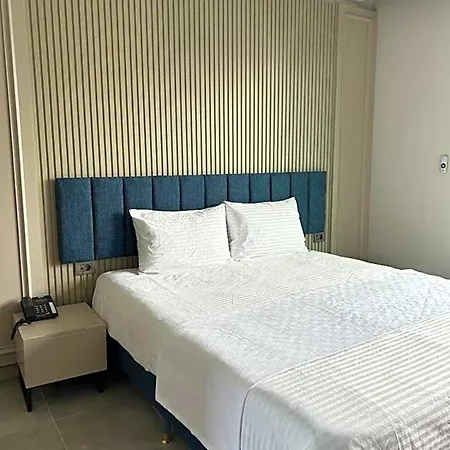 Sam Hotel